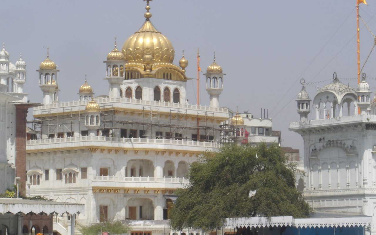 Akal Takht is 1280 x 800